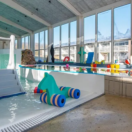 10 Person In Ulfborg 度假居 *