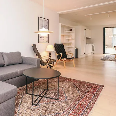 10 Person In Ulfborg Øhuse