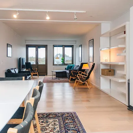 10 Person In Ulfborg 度假居 *