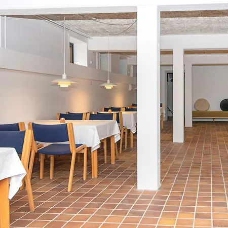 10 Person In Ulfborg * Øhuse