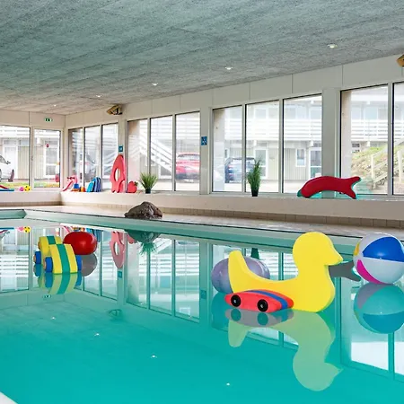 10 Person In Ulfborg * Øhuse