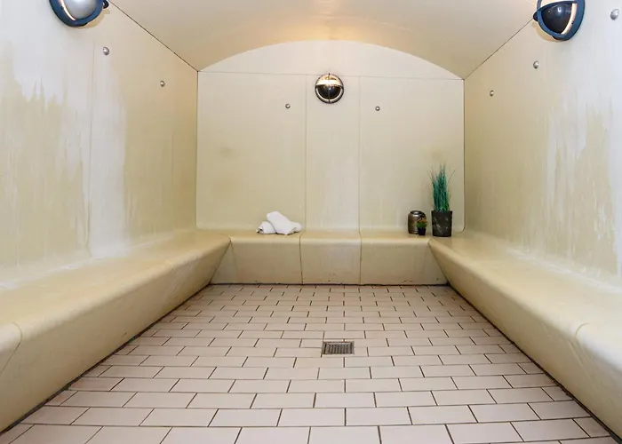 Дом отдыха 10 Person In