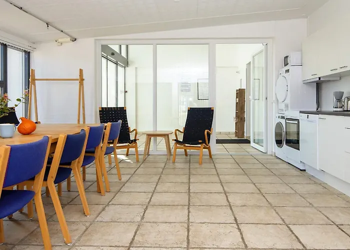 10 Person In * Ulfborg